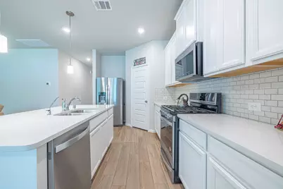 17705 Hanson Ridge Drive, Conroe, TX 77316 - Photo 13