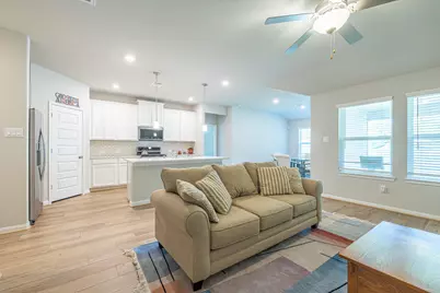 17705 Hanson Ridge Drive, Conroe, TX 77316 - Photo 15
