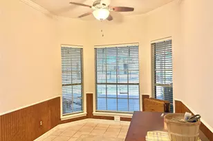 1110 Robinson Rd, La Porte, TX 77571 - Photo 11