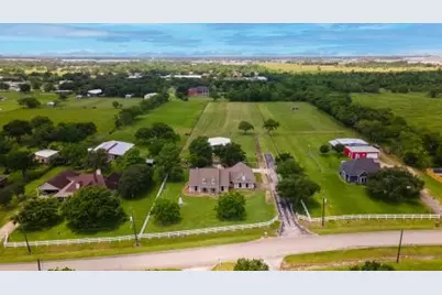 1110 Robinson Road, La Porte, TX 77571 - Photo 39