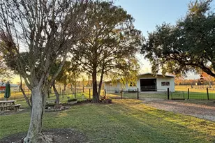 1110 Robinson Rd, La Porte, TX 77571 - Photo 33