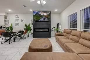 522 N 6th St, La Porte, TX 77571 - Photo 13