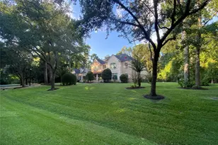 37518 Edgewater Dr, Pinehurst, TX 77362 - Photo 1