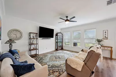 1115 Little Cypress Loop, Orange, TX 77632 - Photo 7