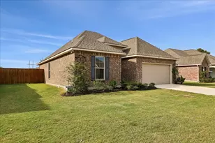 1115 Little Cypress Loop, Orange, TX 77632 - Photo 5