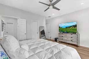8407 James Franklin St, Houston, TX 77088 - Photo 15