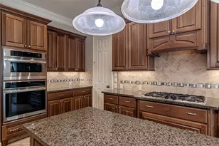 1302 Majestic Pines Ct, Houston, TX 77345 - Photo 17