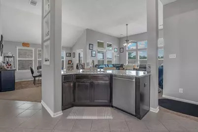 9635 Clear Diamond Drive, Rosharon, TX 77583 - Photo 11