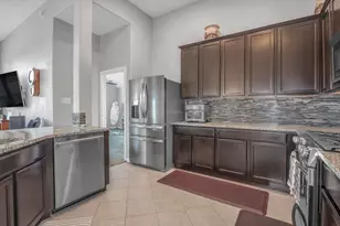 9635 Clear Diamond Dr, Rosharon, TX 77583 - Photo 9