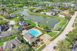 2835 Fairway Dr, Friendswood, TX 77546 - Photo 39