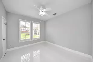 12219 Shady Downs Dr, Houston, TX 77082 - Photo 21