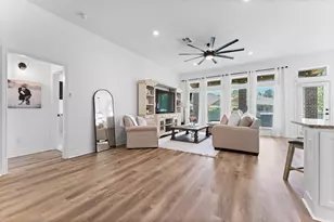 239 Forest Peak Way, Montgomery, TX 77316 - Photo 9