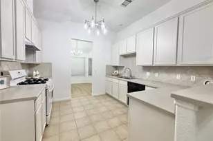 18917 Harbor Side Blvd, Montgomery, TX 77356 - Photo 9