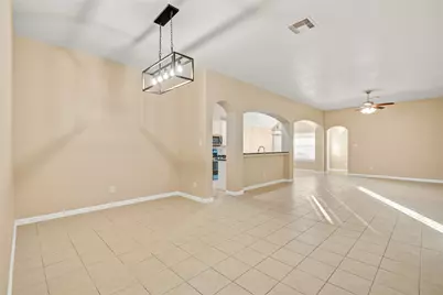 10506 Pleasant Villas Lane, Houston, TX 77075 - Photo 13