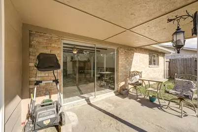 16926 Blackhawk Boulevard, Friendswood, TX 77546 - Photo 37