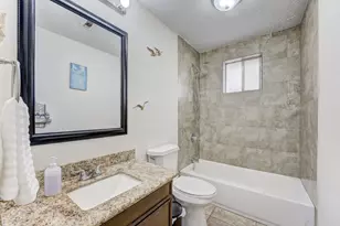 16926 Blackhawk Blvd, Friendswood, TX 77546 - Photo 27