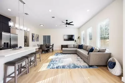 5718 Beall Street #B, Houston, TX 77091 - Photo 5