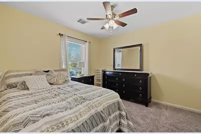 6615 Green Pear Lane, Houston, TX 77049 - Photo 17