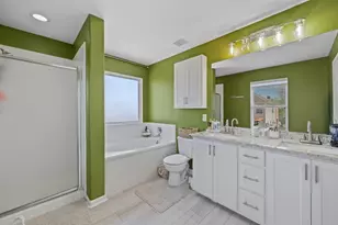 6615 Green Pear Ln, Houston, TX 77049 - Photo 25