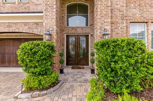 15323 Oyster Creek Ln SE, Sugar Land, TX 77478 - Photo 3