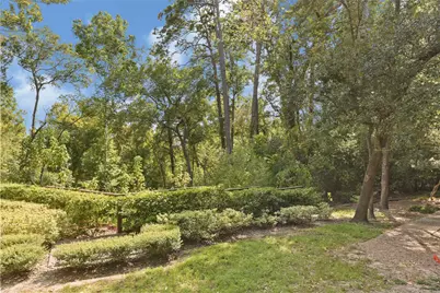 268 Litchfield Lane, Houston, TX 77024 - Photo 25