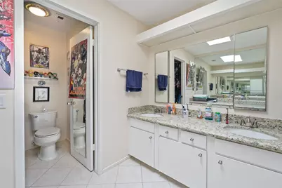 268 Litchfield Lane, Houston, TX 77024 - Photo 19