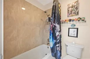 268 Litchfield Ln, Houston, TX 77024 - Photo 21