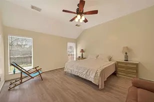 8203 Paddington Pl Dr, Houston, TX 77083 - Photo 21