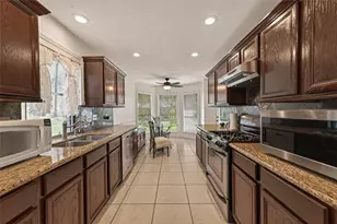 8203 Paddington Pl Dr, Houston, TX 77083 - Photo 13