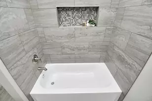 9726 Springmont Dr, Houston, TX 77080 - Photo 33