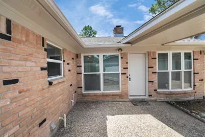9726 Springmont Drive, Houston, TX 77080 - Photo 9