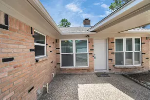 9726 Springmont Dr, Houston, TX 77080 - Photo 9