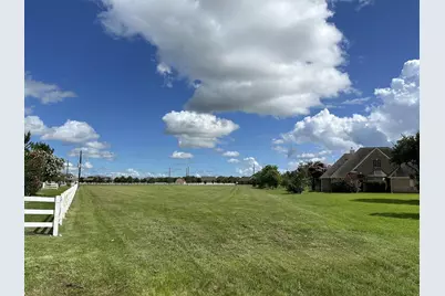 9918 S Bridlewood Court, Richmond, TX 77469 - Photo 7