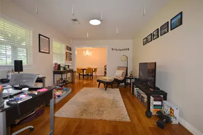 5118 Lymbar Drive, Houston, TX 77096 - Photo 7