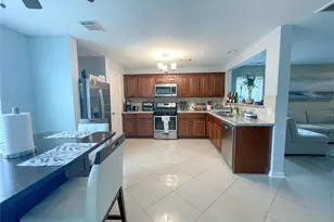 2642 Skyview Ridge Ct, Houston, TX 77047 - Photo 9