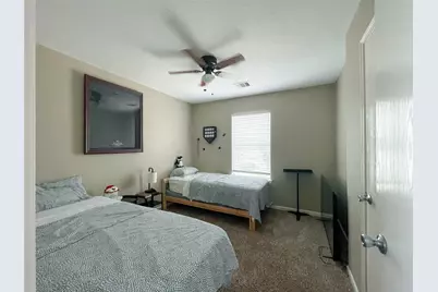 2642 Skyview Ridge Court, Houston, TX 77047 - Photo 17