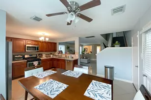 2642 Skyview Ridge Ct, Houston, TX 77047 - Photo 13