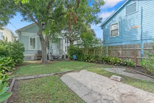 2115 Ave O 1/2, Galveston, TX 77550 - Photo 37