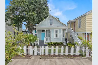 2115 Avenue O 1/2, Galveston, TX 77550 - Photo 1