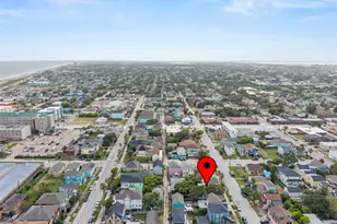 2115 Ave O 1/2, Galveston, TX 77550 - Photo 43