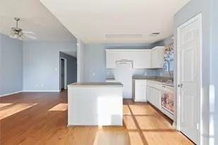 28807 Trinity River Dr, Spring, TX 77386 - Photo 9