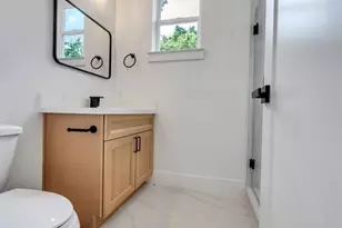 2711 Delano St, Houston, TX 77004 - Photo 11