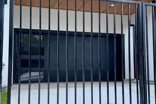 2711 Delano St, Houston, TX 77004 - Photo 7