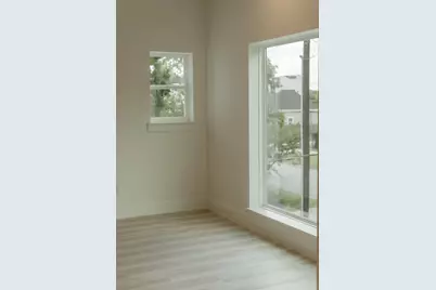 2711 Delano Street, Houston, TX 77004 - Photo 39