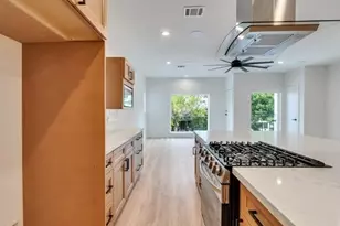 2711 Delano St, Houston, TX 77004 - Photo 19