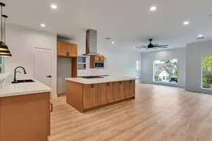 2711 Delano St, Houston, TX 77004 - Photo 29