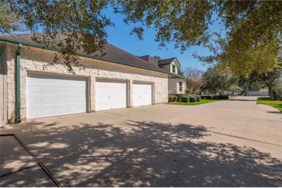 204 Leisure Lane, Friendswood, TX 77546 - Photo 17