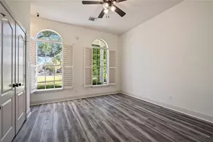 204 Leisure Ln, Friendswood, TX 77546 - Photo 47