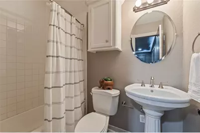 204 Leisure Lane, Friendswood, TX 77546 - Photo 37