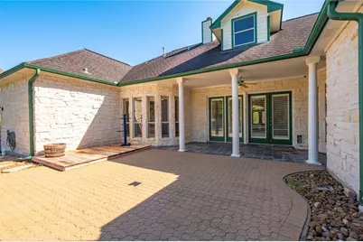 204 Leisure Lane, Friendswood, TX 77546 - Photo 41